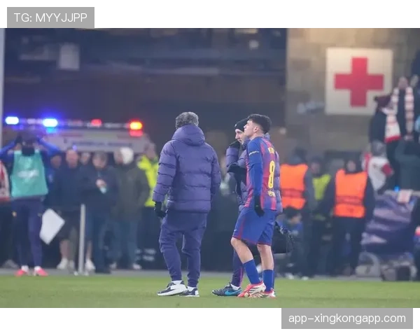 巴萨公布对阵赫罗纳大名单,佩德里回归或提升前场传球渗透效率